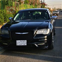 کرایسلەر 300